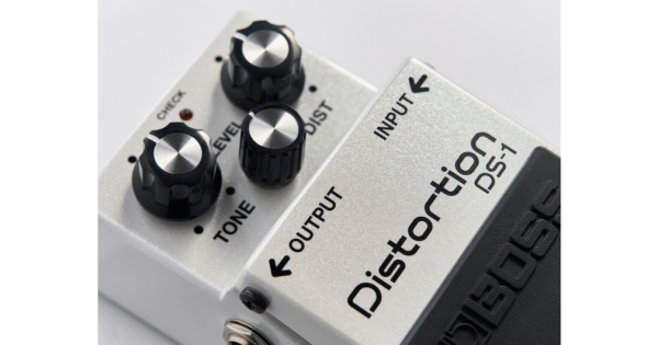 Boss DS-1 WH Distortion Limited Edition LEGEND 1978 - BimotorDJ